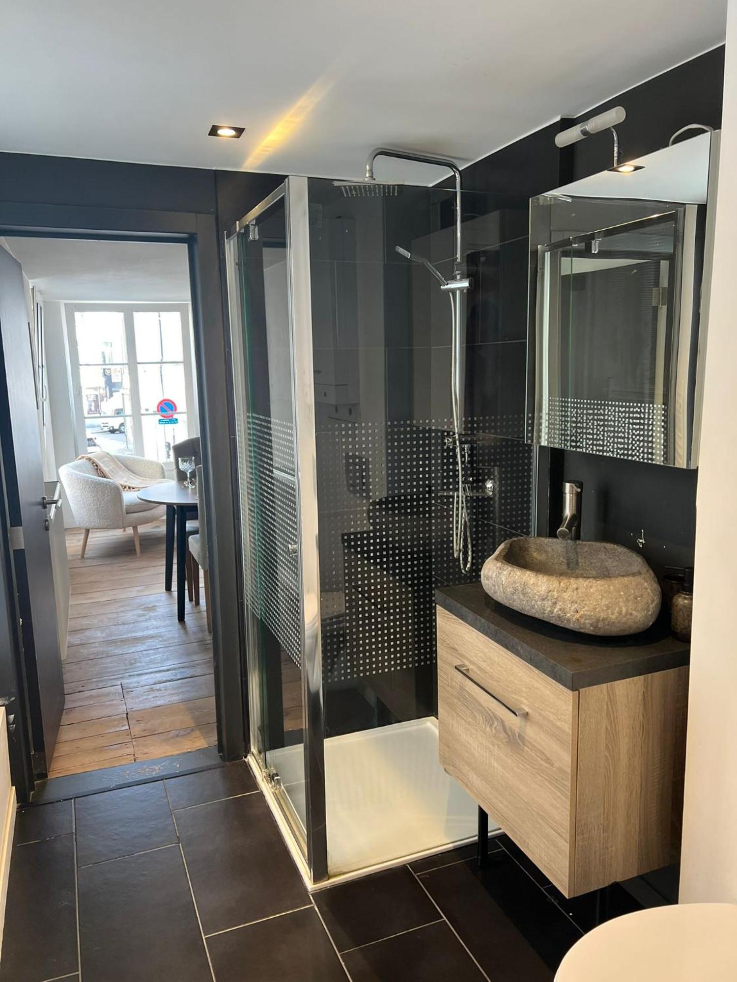 Rr Suite Antwerp Luaran gambar